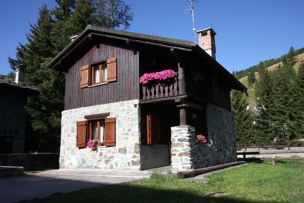Residence Les Coupoles Champoluc Quarto foto